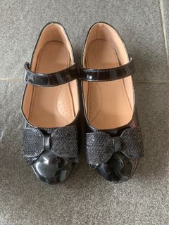 (Kategori: ) berada di . Dikirim oleh prelovedthriftingmania (ID iklan 1372309404, Gambar 1). Deskripsi: .