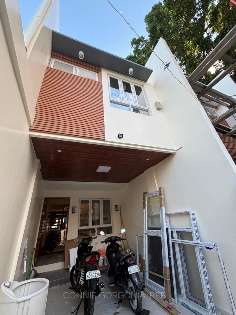 (Category: ) located in . Submitted by yourpropertypartnerph (Listing ID 1372450582, Image 1). Description: .