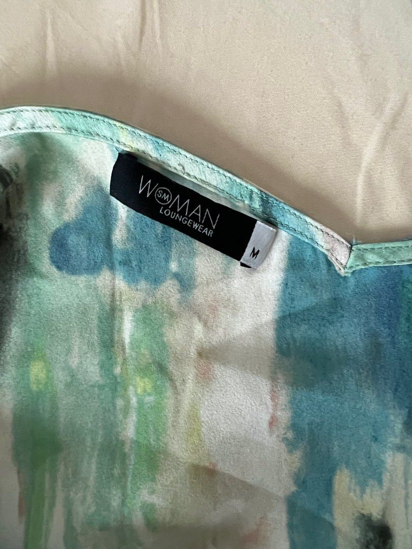 Sm Women Camisole Top (Category: Others Tops) located in Quezon City. Submitted by cmae0626 (Listing ID 1372330142, Image 3). Description: No haggling Last price posted Loc Quezon City.