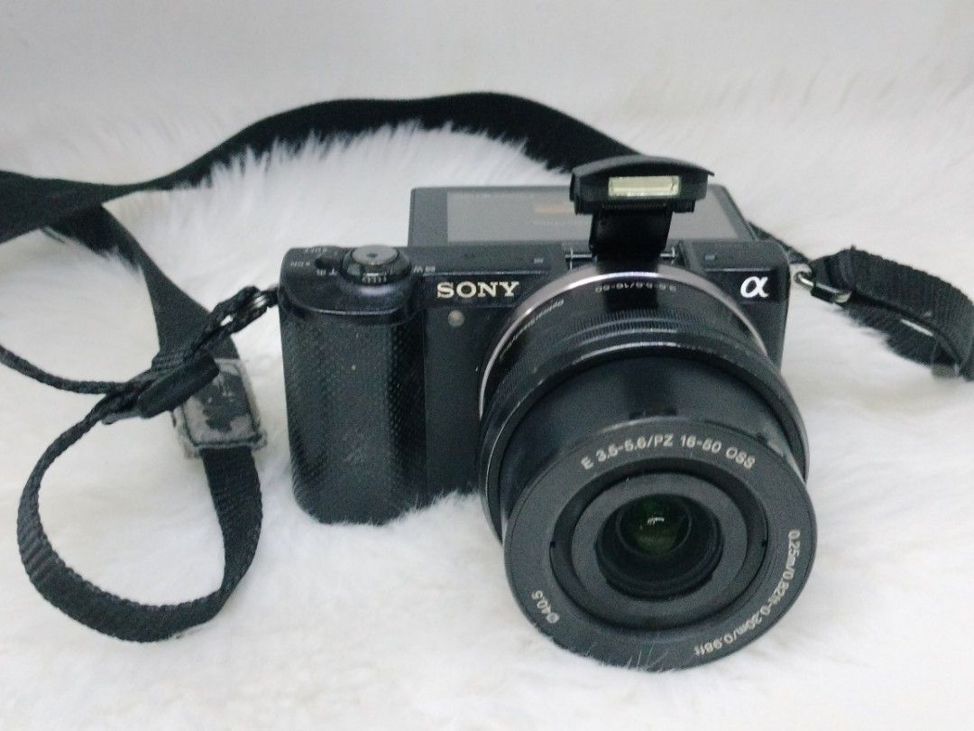 sony a5000 with 16-50 mm lens mirrorless camera (Category: Cameras) located in Manila. Submitted by ultimogizmos (Listing ID 1372454538, Image 3). Description: sony a5000 with 16-50 mm lens mirrorless camera 20 megapixel mirrorless no issues last price actual and samples pics posted.