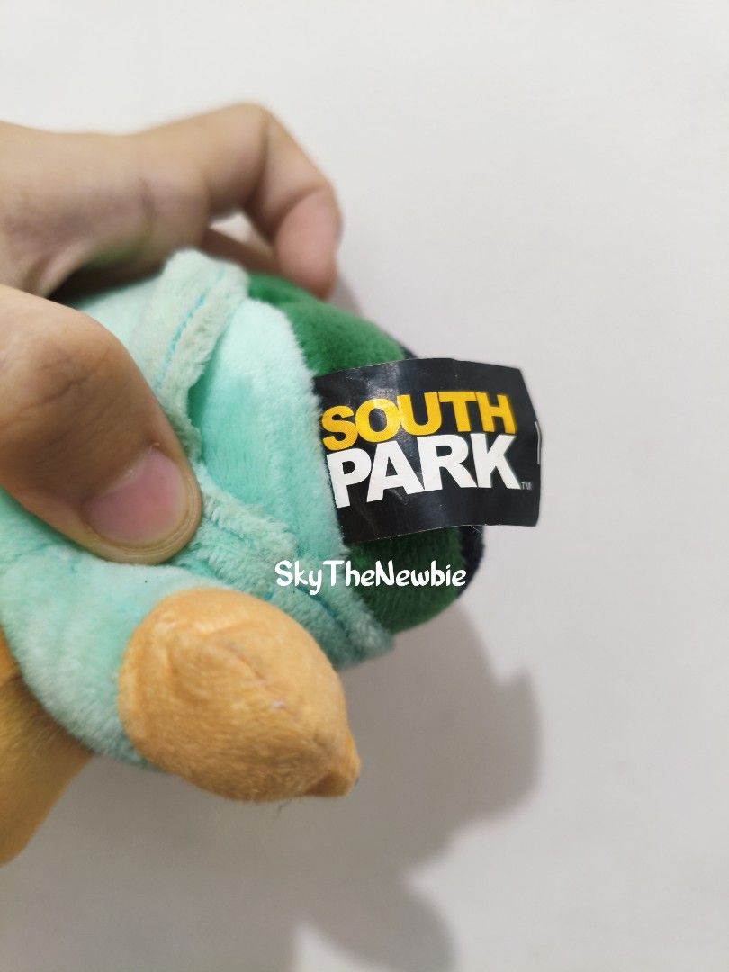 (Negotiable) South Park: Butters Stotch Plush (Category: Plushies & Soft Toys) located in Taguig. Submitted by skysnewandprelovedstuff (Listing ID 1372392514, Image 2). Description: 📌📍PLEASE READ📍📌 Any KNOWN flaws are stated or shown in the pics Most Items have been kept in Storage for a long time Reservation is only possible for Bulk Buying or the Plushie items (50% down-payment_Non-refundable) Please Manage your expectations for the Items, 