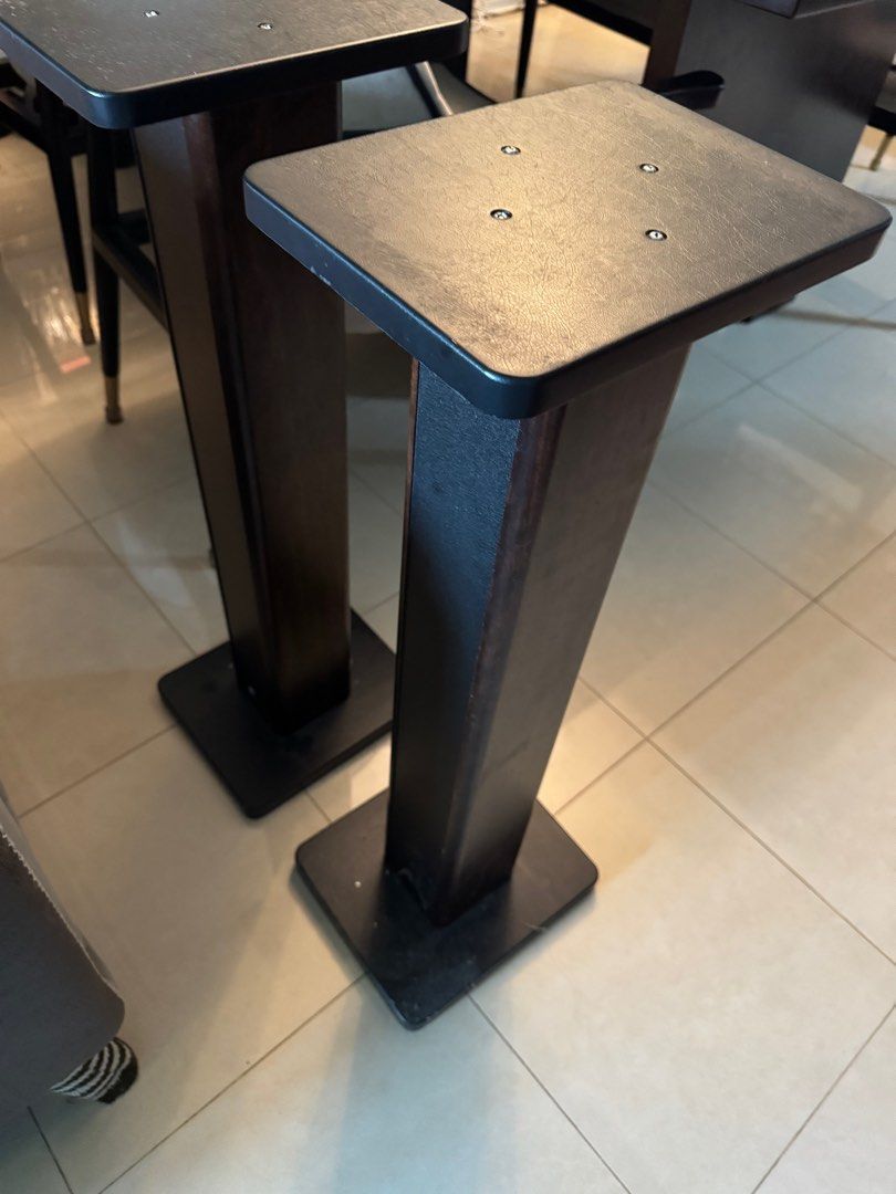 Speaker stands