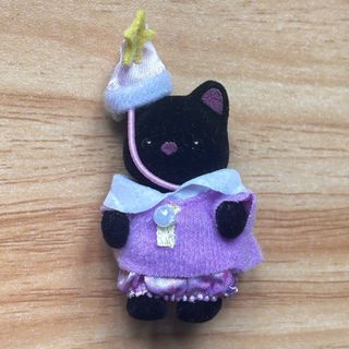 (Category: ) located in . Submitted by priyoiz (Listing ID 1372285138, Image 1). Description: .