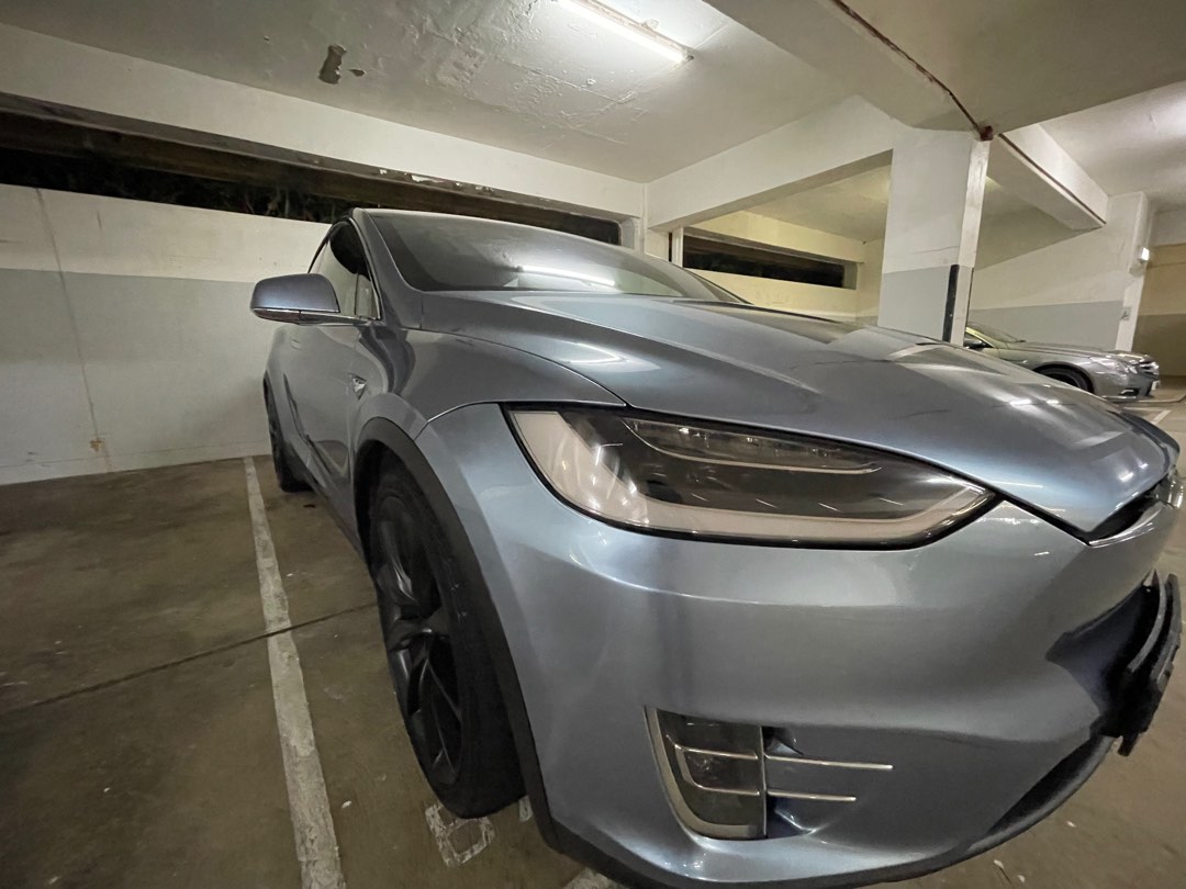 Tesla Model X 90D Auto62863172598018112