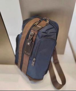 🌿New Authentic🌿TUMI Men's Shoulder Bag for Commuting, Business Trip and Travel, Chest Bag, Crossbody Bag, Dark Blue629767183176971127