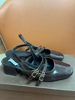 (Category: ) located in . Submitted by ada2100 (Listing ID 1372394907, Image 1). Description: .