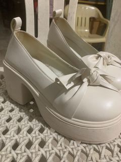 (Category: ) located in . Submitted by pastelpacaaa (Listing ID 1372365878, Image 1). Description: .