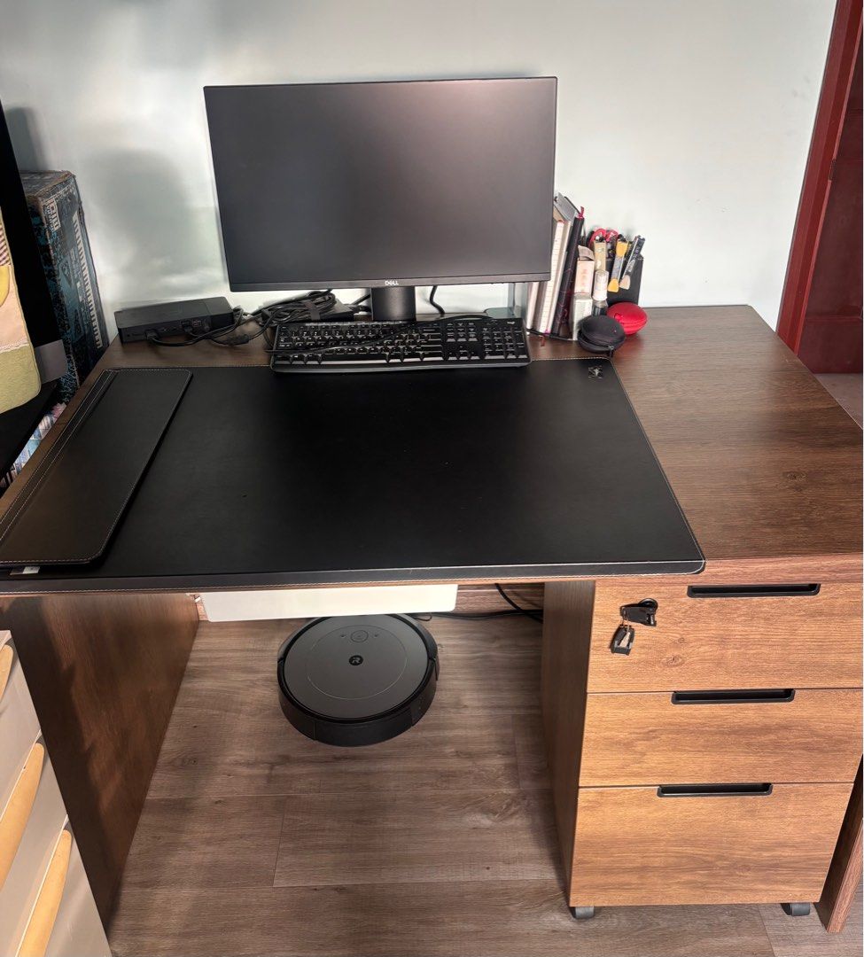 Writing desk65075292821249112