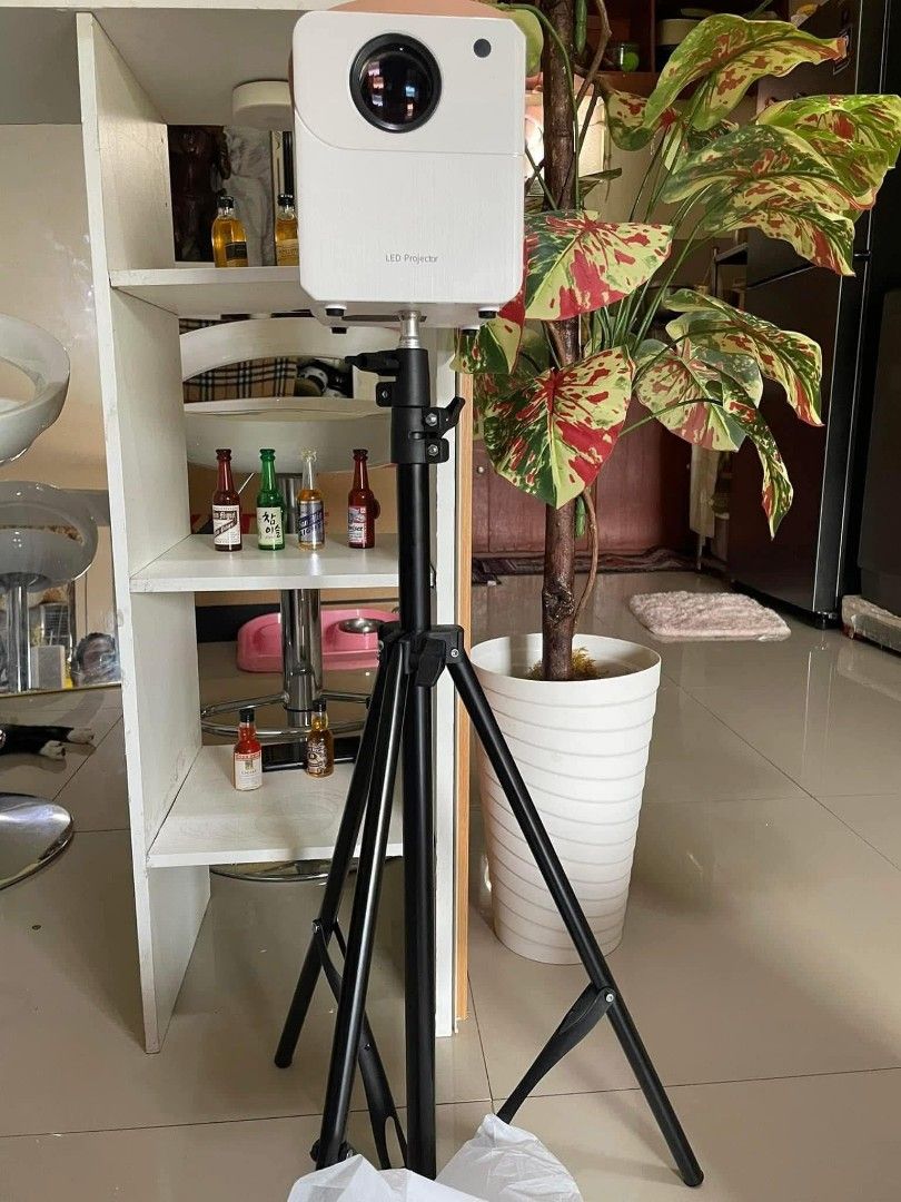 Yo Mini Projector (Category: Projectors) located in Manila. Submitted by dolorchris69891 (Listing ID 1372408684, Image 1). Description: Brandnew mini projector 📽️ sarap magmovie marathon or sa mga kids nyo.. ✅android ✅wifi ready ✅ with tripod na/stand ✅ di na kailangan manood ng sine or bumili malaking tv ✅super linaw ✅with youtube na din 2600 onLy ‼️ location:valenzuela.