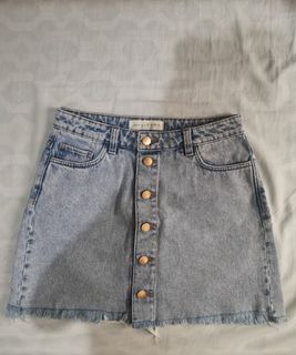 (Category: ) located in . Submitted by mncelle (Listing ID 1372330532, Image 1). Description: .