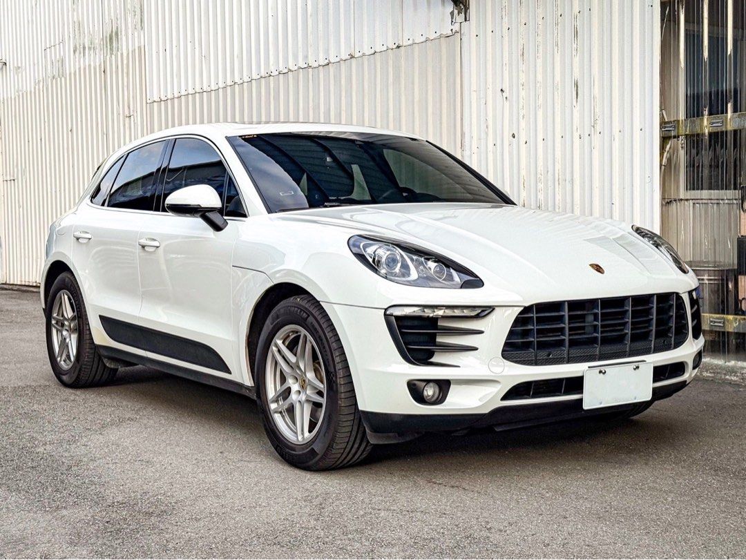由 bts098989615634 (刊登 ID 1374051523，圖片 3) 提交，位於 台北市 (Taipei) 的 2018 Porsche Macan 白金版 總代理 (類別：汽車出售)，說明：🚗 2018 Porsche Macan 白金版｜總代理 ｜實車在店｜ ✅ 一手車｜原鈑無事故｜全原廠保養 🔹 全景天窗｜14向電動記憶椅 🔹 CarPlay｜摸門免鑰匙｜車道偏移警示 🔹 電動尾門｜稀有配備一次到位！ 📍里程：14萬 km｜開價：105萬 ✅｜履約保證｜ #保證實車實價 #真實里程 #無重大事故、無泡水 #提供第三方鑑定認證 #可配合銀行融資貸款 ✨懂車，更動你的價值✨ 高價收購您的愛車，馬上免費估價 💖歡迎加賴預約賞車試乘面議 賴ID : mi70723曾小姐 。