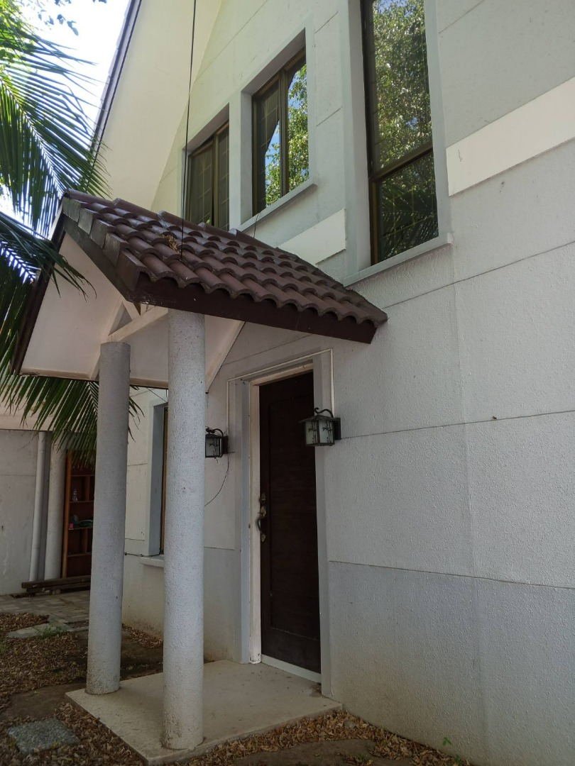 (Category: ) located in . Submitted by coescarealty (Listing ID 1373974603, Image 1). Description: .