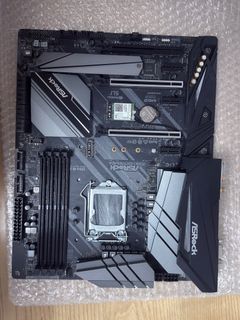 8/9代 二手 ASROCK Z390 EXTREME4 Z390 DDR4 LGA1151 ATX MB63010357146241111