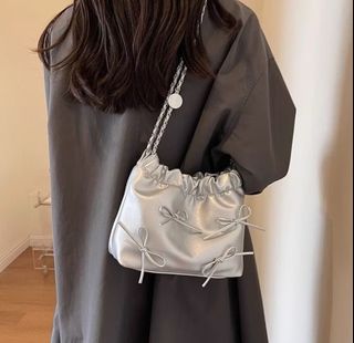 由 lulu99677711772 (刊登 ID 1373976014，圖片 1) 提交，位於 的 (類別：)，說明：。