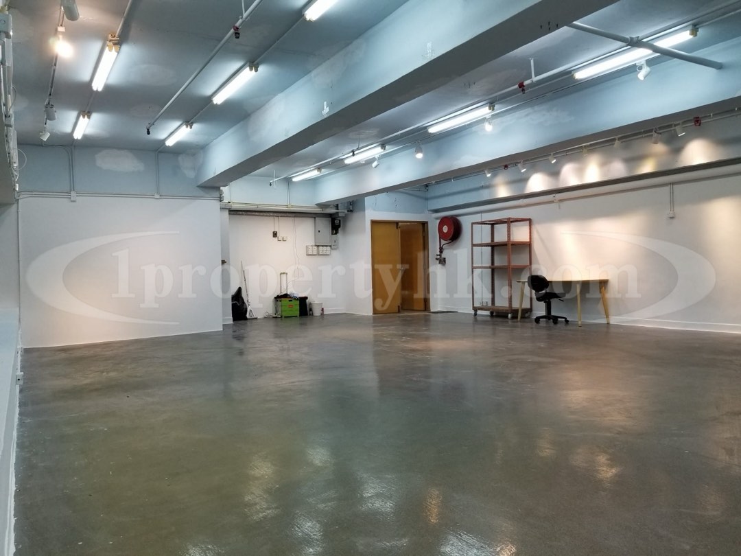 ⬆️Kwun Tong core location 🔋 Hoi Lin Industrial Building 🔋 Studio, private toilet, no false ceiling, 3-meter ceiling height63437819058433112