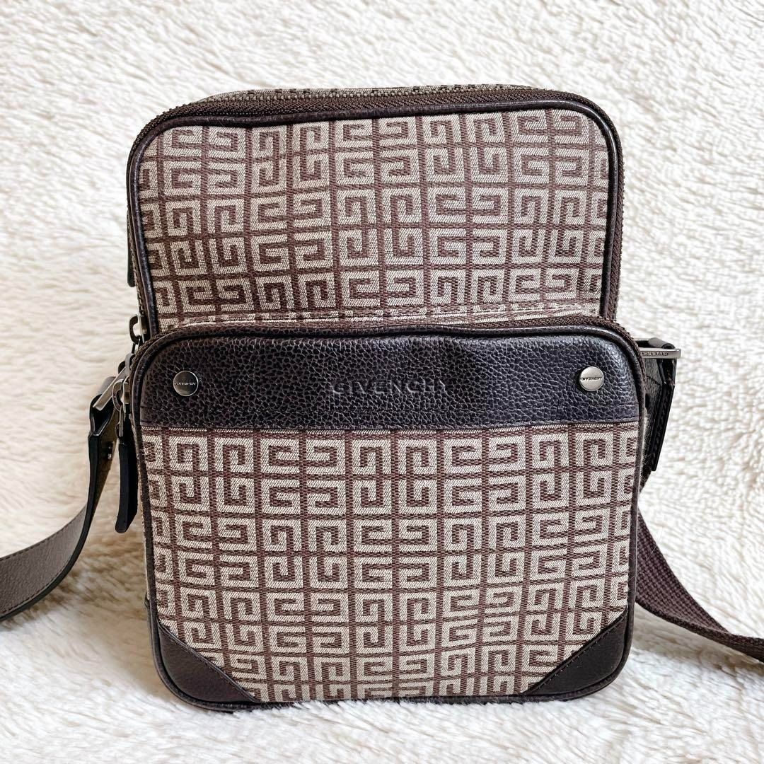 Authentic GIVENCHY Box Square Monogram shoulder bag all-over pattern crossbody (Category: Sling Bags) located in General Trias. Submitted by japan_secondhand_products (Listing ID 1373983157, Image 2). Description: [Brand name] Givenchy Handbags, shoulder bags, tote bags, bags, business, travel, work, trips, backpacks, Boston bags, mini Boston bags, one-shoulder bags, wallets, long wallets, folding wallets, coin purses, pouches, pochettes, body ba