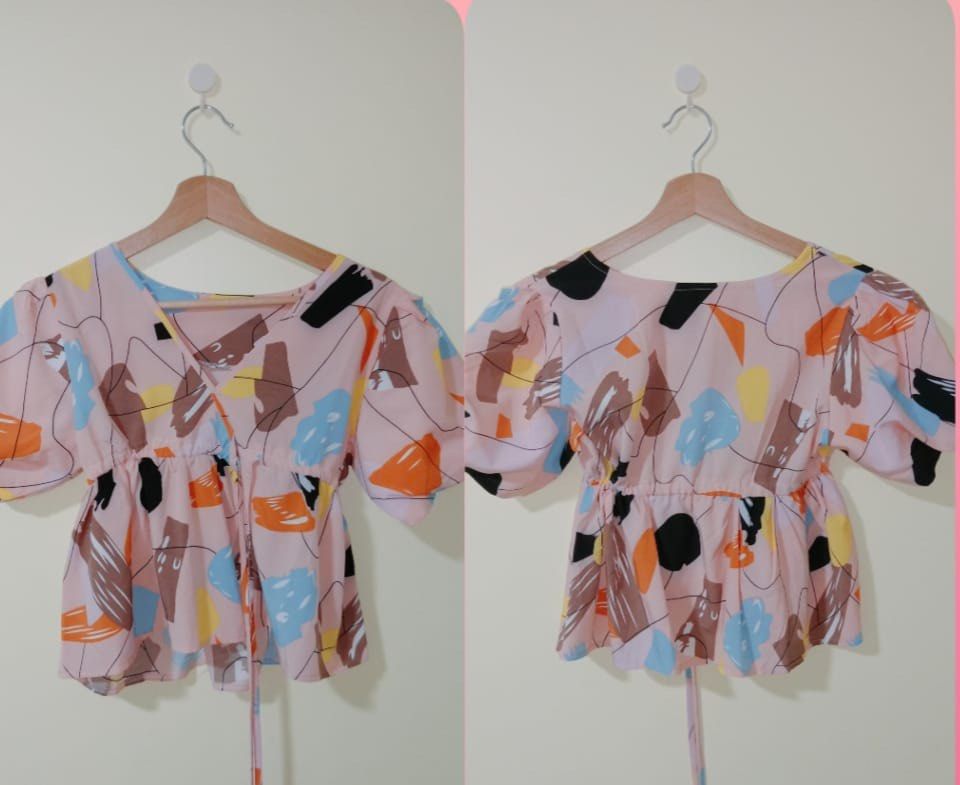 Blouses (scroll for more) (Category: Blouses) located in Singapore. Submitted by pixiejamie (Listing ID 1373986708, Image 3). Description: $12 each clearance sales!! Dm me for the brand and more pic .