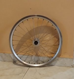 (Category: ) located in . Submitted by cycledelicrocha (Listing ID 1374019071, Image 1). Description: .