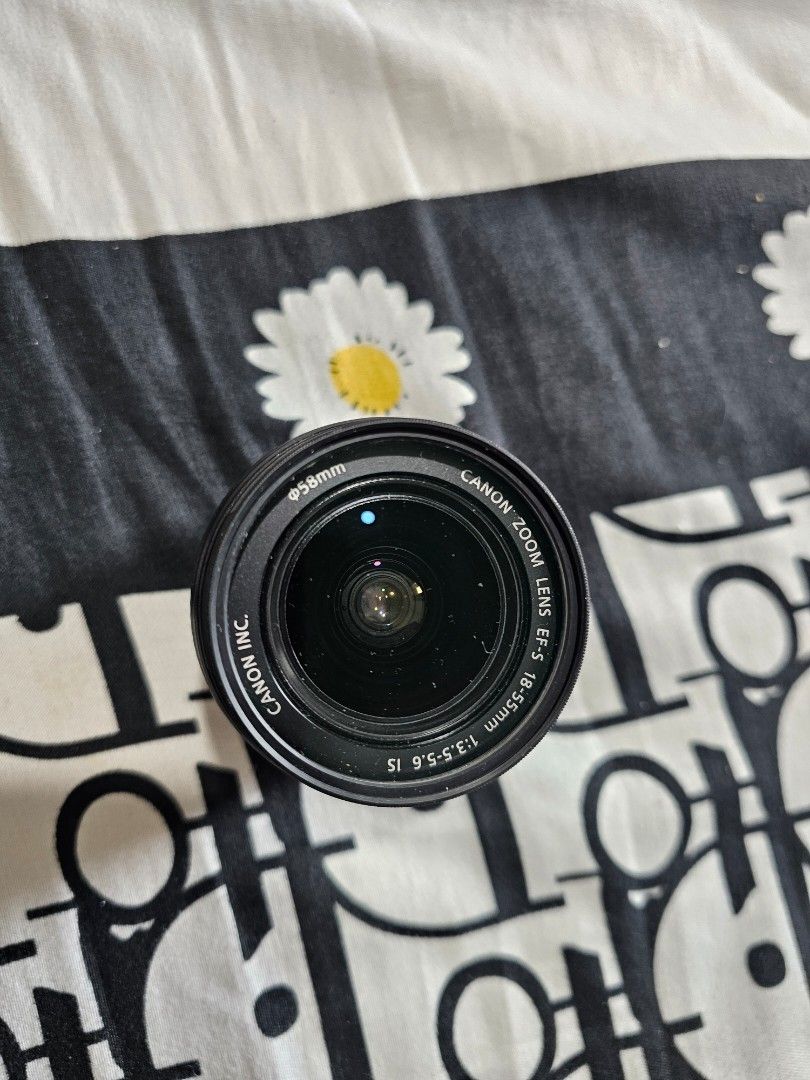 Canon efs lens 18-55mm (Category: Lens & Kits) located in Tagbilaran City. Submitted by lugarpogi (Listing ID 1373996690, Image 2). Description: in good con..