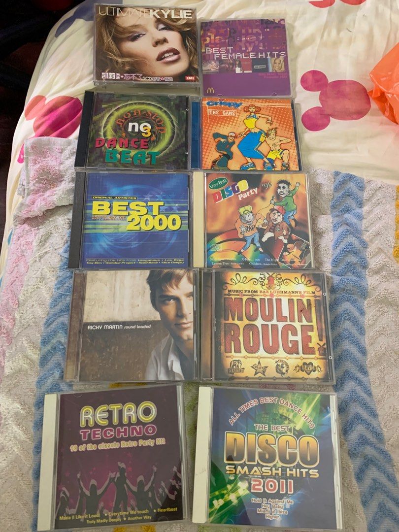 Cd vcd (Category: CDs & DVDs) located in Singapore. Submitted by shoppls (Listing ID 1374044118, Image 3). Description: many cd vcd dvd chinese english songs. $1 each except Andy Lau Leslie n fei YC n zhang c z. $10 each. opera $3. collect ava rd or toa payoh thurs fri. .