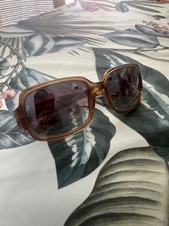 （分類：）位於 。 由 thierrym1 提交（商品編號 1374038440，圖片 1）。簡介： 。