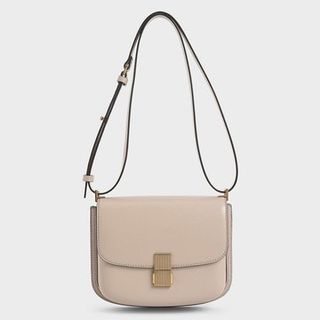 (Category: ) located in . Submitted by shopmythings (Listing ID 1373971633, Image 1). Description: .