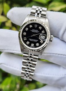 (Category: ) located in . Submitted by 2am.watches (Listing ID 1374034718, Image 1). Description: .