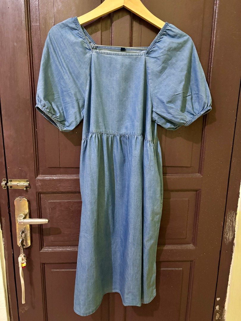 Dress uniqlo denim dress uniqlo biru jeans dress kids