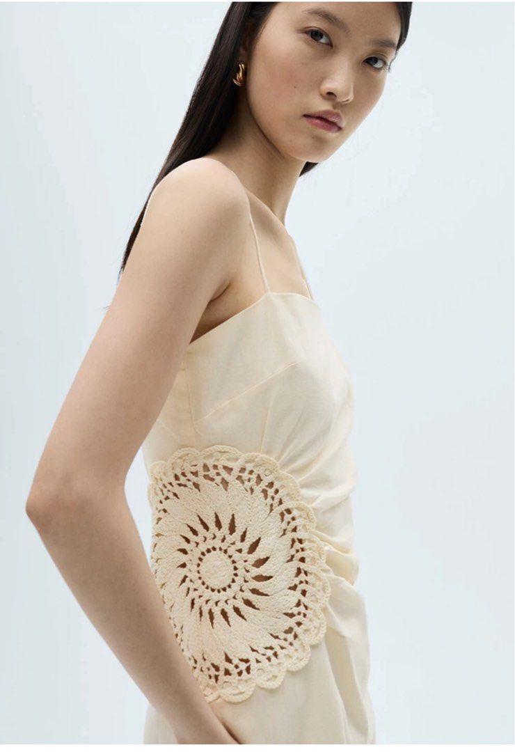 [FOR RENT] Mango Openwork Floral Midi-Dress (Category: Dresses) located in Mandaluyong City. Submitted by toby.yumi (Listing ID 1373996462, Image 3). Description: Kindly read the terms and details below: 🔸FOR RENT ONLY🔸 Will be available for rent starting on July 15, 2025 as I am currently in the province 📌 P900 rental fee (fixed price, no haggling) 📌 Security deposit 📌 Maximum of 4 days 📌 Size: XS on tag (please refer to Mango sizing) 🔖Re