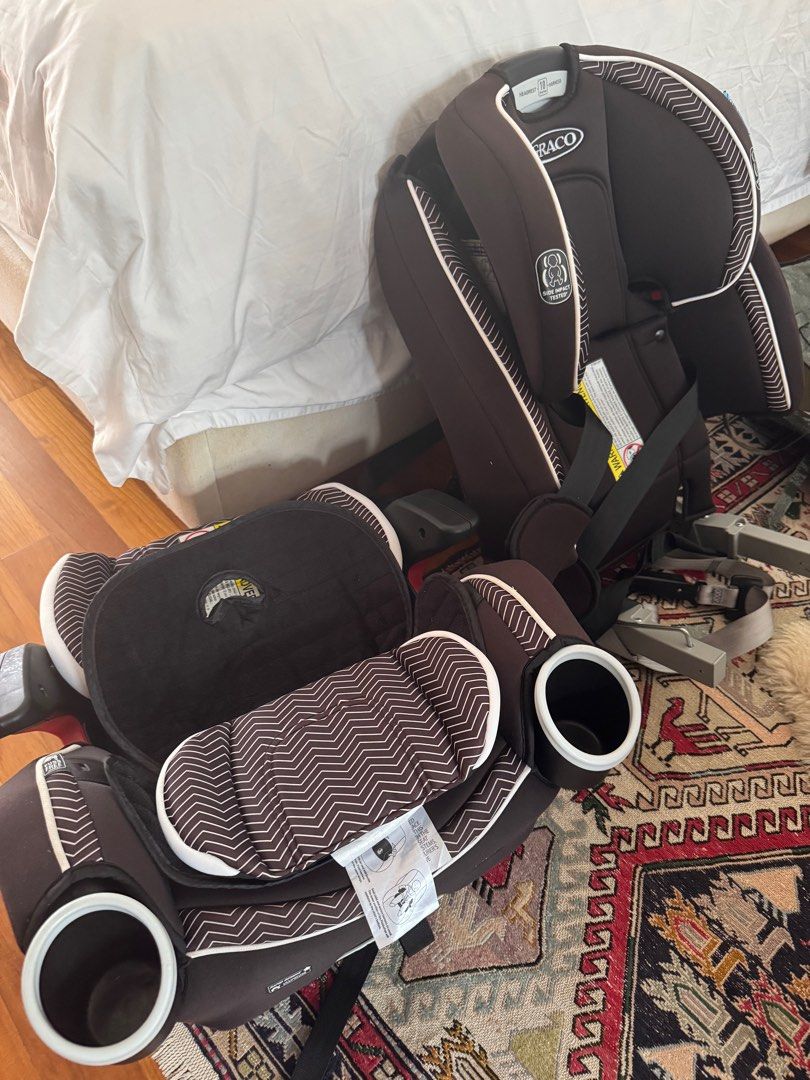Graco 4Ever DLX (Category: Car Seats) located in Singapore. Submitted by rea191119 (Listing ID 1373963852, Image 1). Description: Very clean!!! Car seat - 10 positions including front/rear facing & backless booster Priced to sell fast - $40 or best offer Product Specifications: Dimensions: 21.5 in (W) X 23.5 in (H) X 28.5 in (D) Weight: 23lbs Maximum weight: 120lbs Recommended Use: Rear-Facing Harness: 4-40 lb, head must be at least 1” below hand