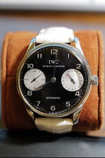 (Category: ) located in . Submitted by watch_lover55 (Listing ID 1374100751, Image 1). Description: .