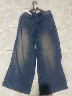 (Kategori: ) berada di . Dikirim oleh fn.storeeee (ID iklan 1374026750, Gambar 1). Deskripsi: .