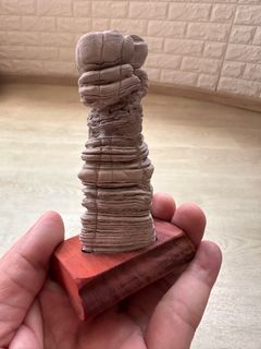 (Category: ) located in . Submitted by ornamental_rocks (Listing ID 1373963463, Image 1). Description: .