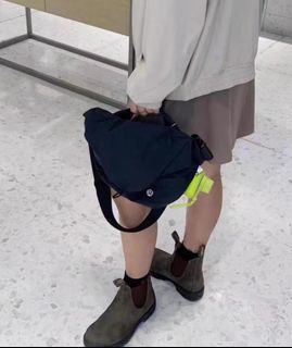 由 yoyotw00112897 (刊登 ID 1373930998，圖片 1) 提交，位於 的 (類別：)，說明：。