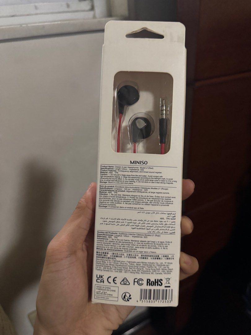Miniso Earphones (Category: Earphones) located in Pasig City. Submitted by beautyloversph (Listing ID 1374049725, Image 2). Description: Bnew from miniso.