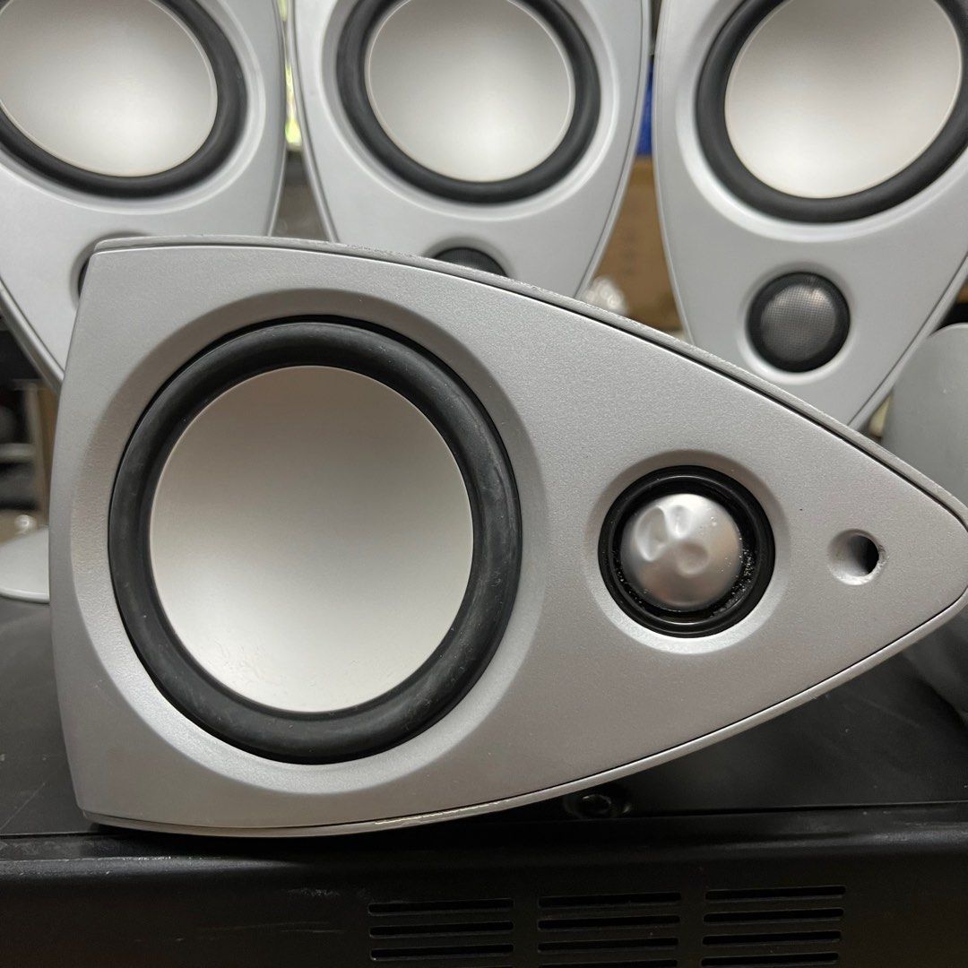 Mordaunt-Short MS402 Speakers (2 pairs) (Category: Soundbars, Speakers & Amplifiers) located in Singapore. Submitted by jmgjm.7 (Listing ID 1373989940, Image 3). Description: Item has been tested and is in excellent working condition. Price stated is for two pairs. .
