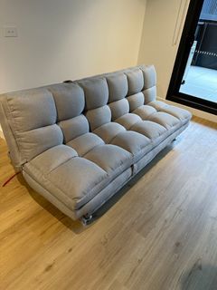 (Category: ) located in . Submitted by priceworthfurniture (Listing ID 1373993536, Image 1). Description: .