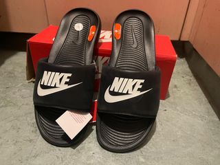 Nike Flip Flops (EUR 42.562978591083522115
