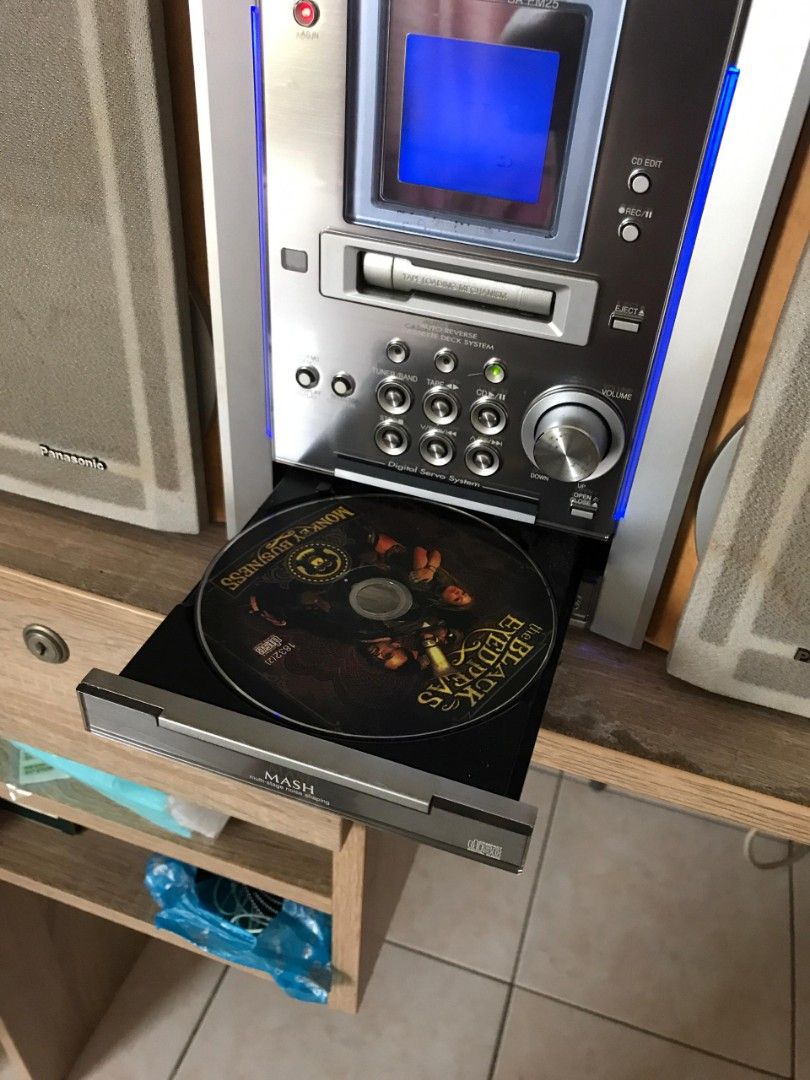 PANASONIC SA-PM25 CD / TAPE & RADIO STEREO HIFI SYSTEM, Audio, Portable ...