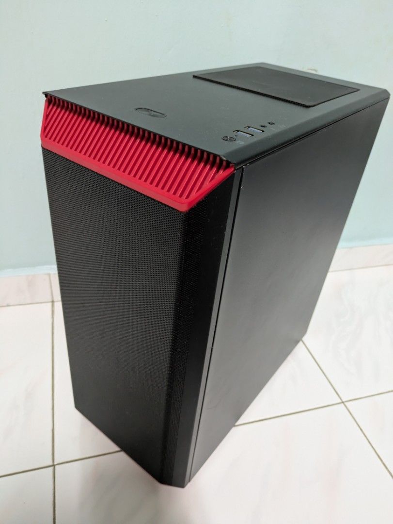 Phanteks P300A mesh (Category: Desktops) located in Singapore. Submitted by seaklsh (Listing ID 1374101940, Image 3). Description: well used case, specs in link below https://www.tomshardware.com/reviews/phanteks-eclipse-p300a - 1 front usb port not working - screws, HDD bay all still available in a ziplock, no fans - no box - self collect at 680353 ONLY.