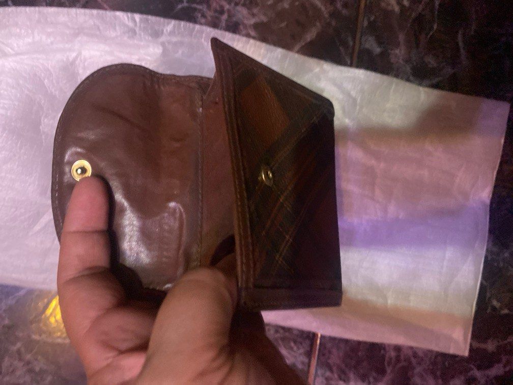 RL small wallet Original (Category: Luxury Bags & Wallets) located in Quezon City. Submitted by tara42 (Listing ID 1374063469, Image 3). Description: Original RL smal wallet .