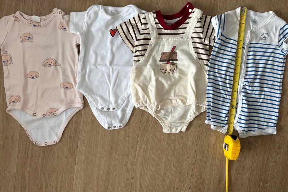 Sea Apple Petit bateau Onesies rompers baby boy girl (Category: Babies & Kids Fashion) located in Singapore. Submitted by iosias (Listing ID 1374040102, Image 1). Description: Only selling all 4 pieces .