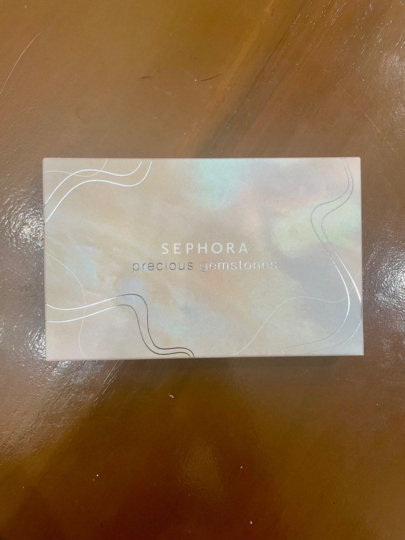 Sephora Precious Gemstones Eyeshadow Palette (Category: Makeup) located in Pasay City. Submitted by pixie2a (Listing ID 1374125568, Image 2). Description: Brand new Never used Rfs: Decluttering .