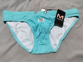 (Category: ) located in . Submitted by undies_only (Listing ID 1373995740, Image 1). Description: .