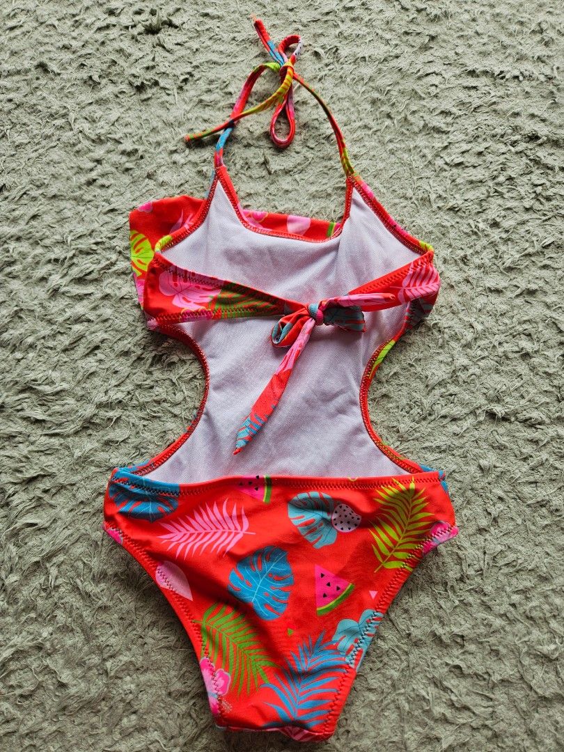 Swimwear (Category: Babies & Kids Fashion) located in Singapore. Submitted by dido1486 (Listing ID 1374035570, Image 2). Description: was gifted but worn once only no tags so not sure of brand take note for measurements laces are adjustable and material stretchable.