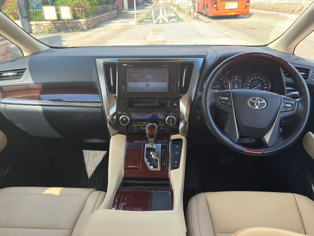 Toyota Alphard 350 GF Auto62863173148034112
