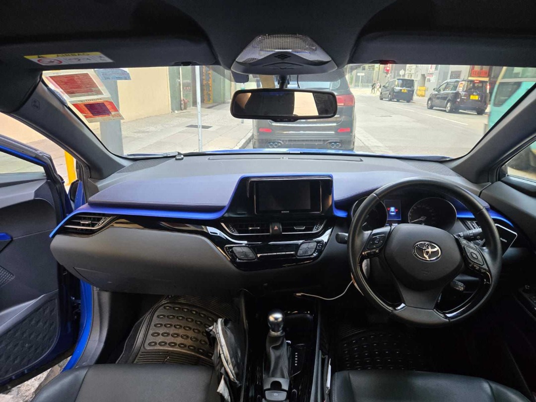 Toyota  CHR HYBRID Auto62863130795265112