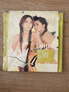 Twins ツインズ Touch Of Love 2nd Version 香港盤 Twins – Touch Of Love – CD (Album) + CD (VCD, Limited