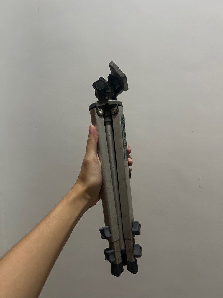 Vintage camera tripod stand velbon tripak (Category: Tripods & Monopods) located in Paranaque City. Submitted by sunnysideupsunday (Listing ID 1374074957, Image 2). Description: Weathered but still works well.