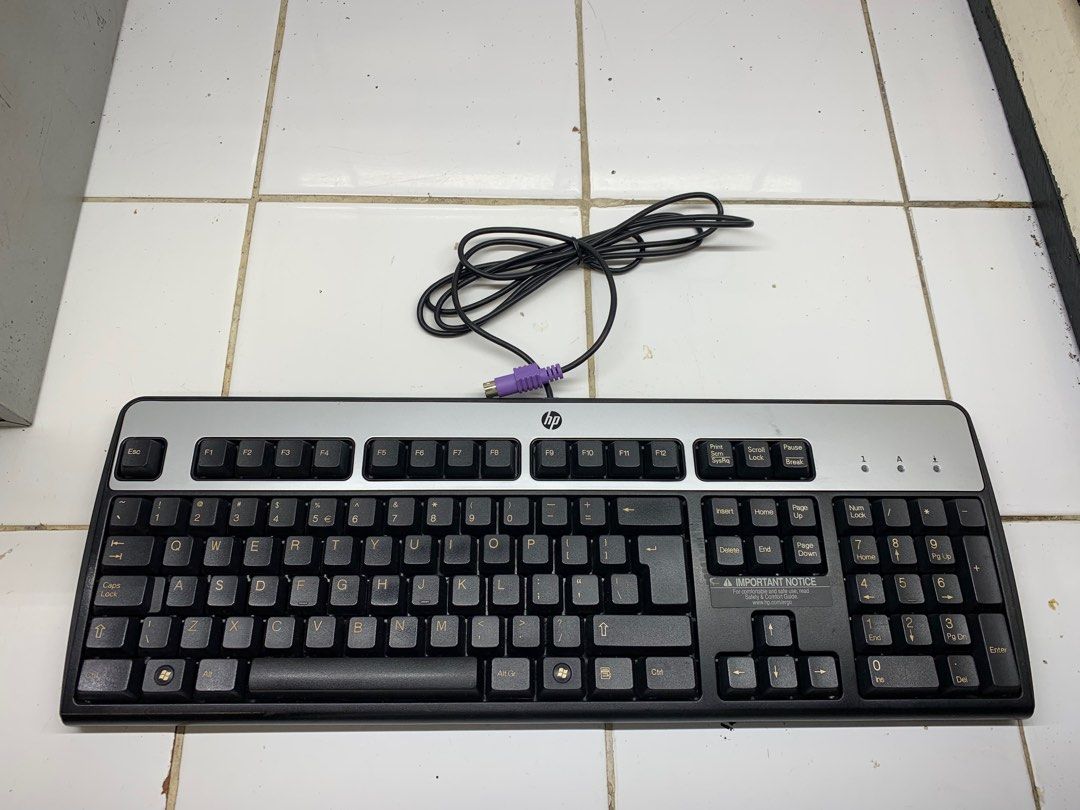 Vintage HP PS2 Keyboard Full Size Good Condition (Category: Computer Keyboard) located in Paranaque City. Submitted by seb_trading (Listing ID 1374048351, Image 2). Description: PS2 plug keyboard good condition almost new all keys working two tone style last price Paranaque area also available PS2 mouse (white color).